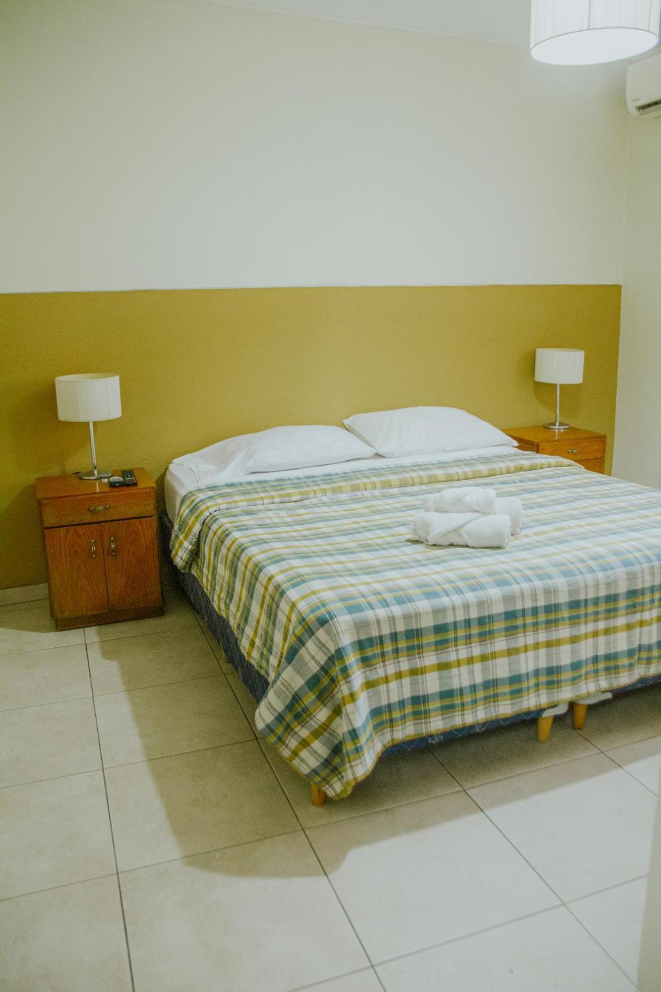 Alma Mendoza Hotel Buitenkant foto
